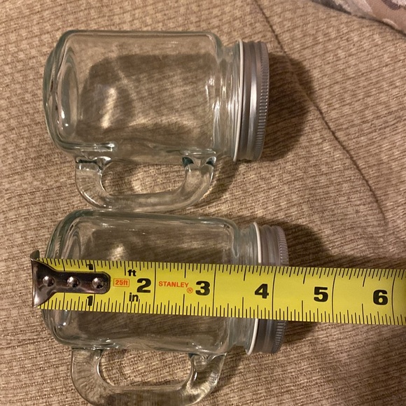 🤍🩶🤍NWOT Set of Two Small Mason Jars with handles & lids - Picture 11 of 11